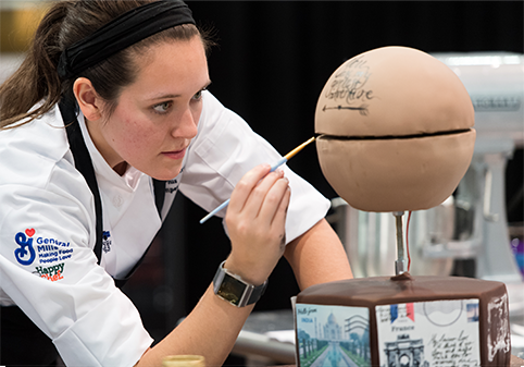 creative cake decorating competition