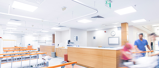A hospital ward with air ventilation system | Service d’hospitalisation avec système de ventilation