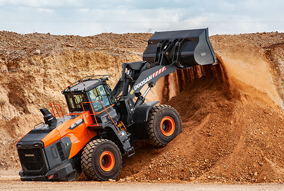 Doosan introduces redesigned, reimagined -7 Series wheel loaders.